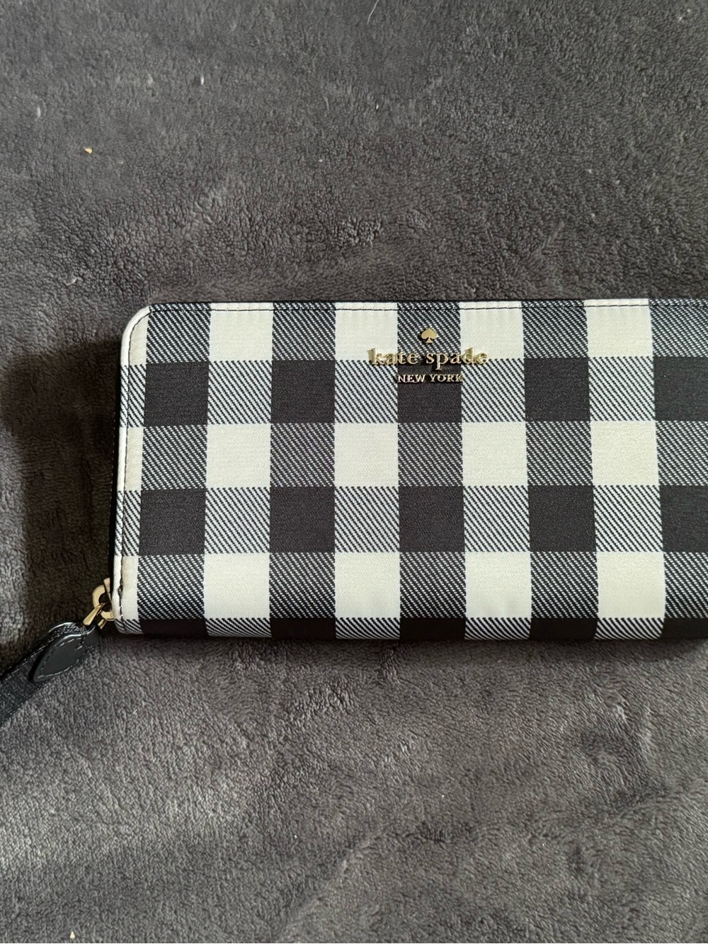 kate spade Navy and White Buffalo Check Wristlet Wallet